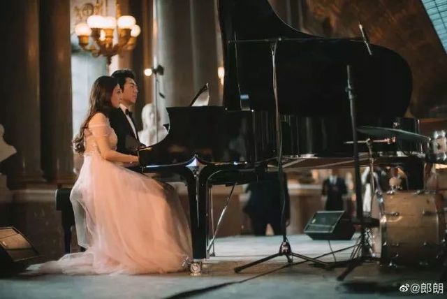 Nhan sắc cực phẩm của vợ “thiên tài piano” Trung Quốc - Ảnh 11. Nhan sắc cực phẩm của vợ “thiên tài piano” Trung Quốc - Ảnh 11.