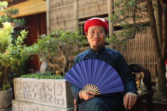Nghệ sĩ Vượng “râu”: “Mẹ mới mất 3 ngày, tôi đã phải đi mua vui cho thiên hạ” - Ảnh 3. Nghệ sĩ Vượng “râu”: “Mẹ mới mất 3 ngày, tôi đã phải đi mua vui cho thiên hạ” - Ảnh 3.