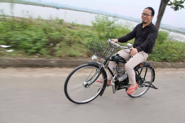 Nghệ sĩ Vượng “râu”: “Mẹ mới mất 3 ngày, tôi đã phải đi mua vui cho thiên hạ” - Ảnh 4. Nghệ sĩ Vượng “râu”: “Mẹ mới mất 3 ngày, tôi đã phải đi mua vui cho thiên hạ” - Ảnh 4.