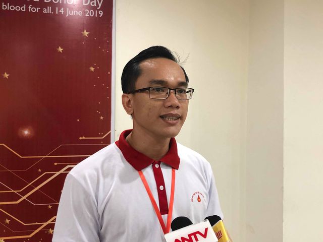 Mẹ mất do thiếu máu để truyền, người đàn ông đặt mục tiêu 100 lần hiến máu - Ảnh 3.