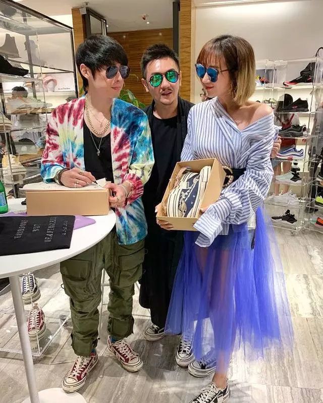 “Đoàn Dự” Trần Hạo Dân phẫu thuật thẩm mỹ níu giữ tuổi xuân - Ảnh 9.