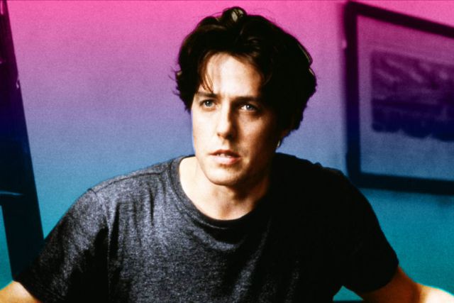 Hugh Grant thừa nhận quá già và xấu để đóng phim tình cảm - Ảnh 1. Hugh Grant thừa nhận quá già và xấu để đóng phim tình cảm - Ảnh 1.