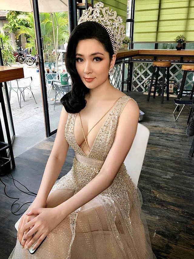 Hoa hậu Nguyễn Thị Huyền khoe “ảnh độc”, hé lộ mối duyên với NSƯT Minh Vượng - Ảnh 5. Hoa hậu Nguyễn Thị Huyền khoe “ảnh độc”, hé lộ mối duyên với NSƯT Minh Vượng - Ảnh 5.