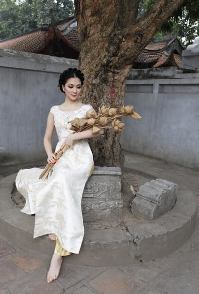 Hoa hậu Nguyễn Thị Huyền khoe “ảnh độc”, hé lộ mối duyên với NSƯT Minh Vượng - Ảnh 9. Hoa hậu Nguyễn Thị Huyền khoe “ảnh độc”, hé lộ mối duyên với NSƯT Minh Vượng - Ảnh 9.
