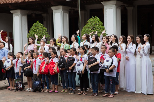 Hoa hậu Đỗ Mỹ Linh cùng dàn người đẹp Miss World Vietnam hội tụ ở xứ nhãn - Ảnh 13. Hoa hậu Đỗ Mỹ Linh cùng dàn người đẹp Miss World Vietnam hội tụ ở xứ nhãn - Ảnh 13.