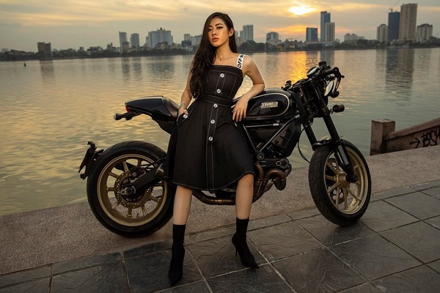 Hot girl xế hộp Mai Sương: “Tại sao lại gay gắt và thiếu thiện cảm với hai từ đại gia?” - Ảnh 4. Hot girl xế hộp Mai Sương: “Tại sao lại gay gắt và thiếu thiện cảm với hai từ đại gia?” - Ảnh 4.