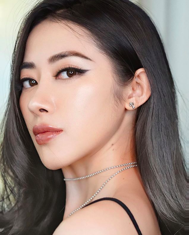 Hot girl xế hộp Mai Sương: “Tại sao lại gay gắt và thiếu thiện cảm với hai từ đại gia?” - Ảnh 7. Hot girl xế hộp Mai Sương: “Tại sao lại gay gắt và thiếu thiện cảm với hai từ đại gia?” - Ảnh 7.