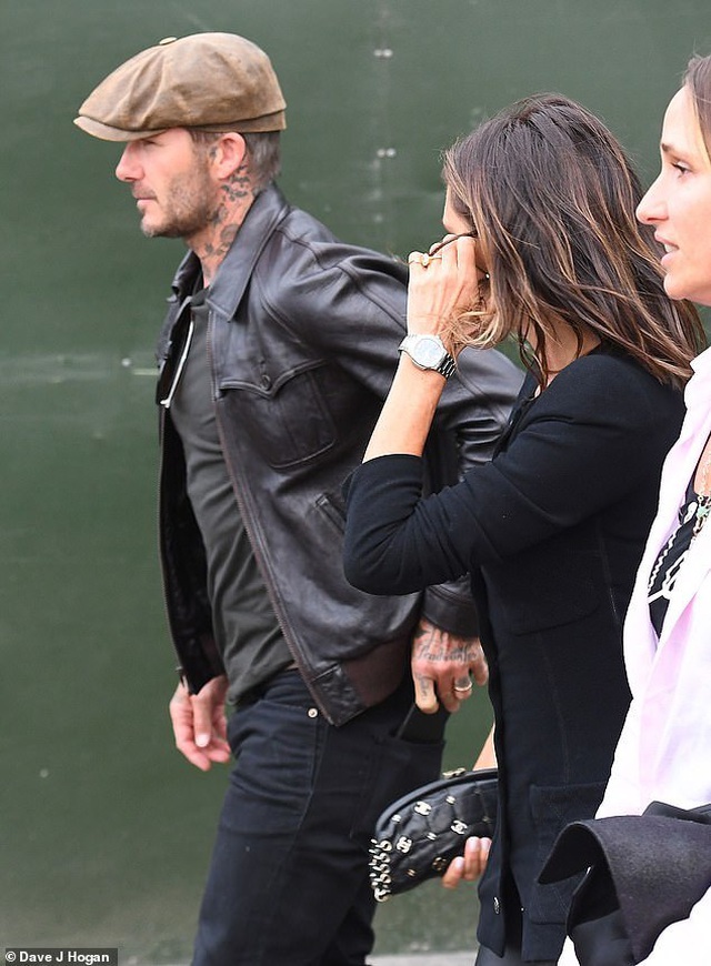 Vợ chồng Beckham sành điệu đi xem ca nhạc - Ảnh 6. Vợ chồng Beckham sành điệu đi xem ca nhạc - Ảnh 6.