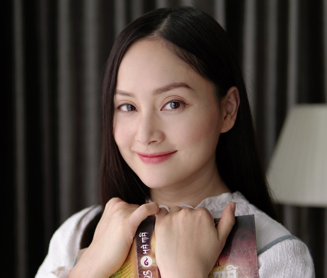 Lan Phương kể hậu trường “Nàng dâu order”: Cho con bú, nude dưới cái lạnh 5 độ - Ảnh 1. Lan Phương kể hậu trường “Nàng dâu order”: Cho con bú, nude dưới cái lạnh 5 độ - Ảnh 1.