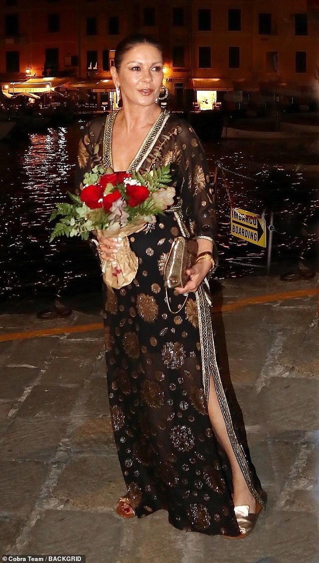 Catherine Zeta - Ảnh 3.