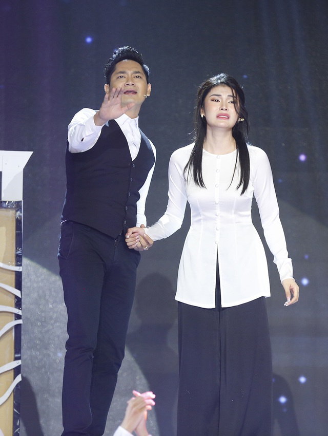 Kha Ly, Phạm Phương trở thành Quán quân Tình Bolero 2019 - Ảnh 4. Kha Ly, Phạm Phương trở thành Quán quân Tình Bolero 2019 - Ảnh 4.