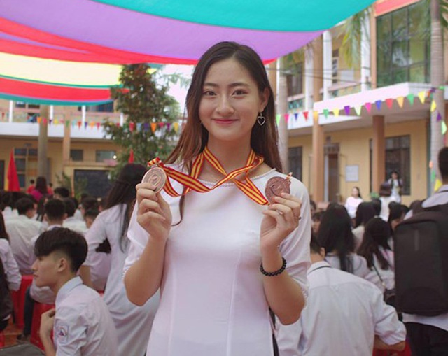 Nhan sắc đời thường của Hoa hậu Thế giới Việt Nam 2019 Lương Thùy Linh - Ảnh 6.