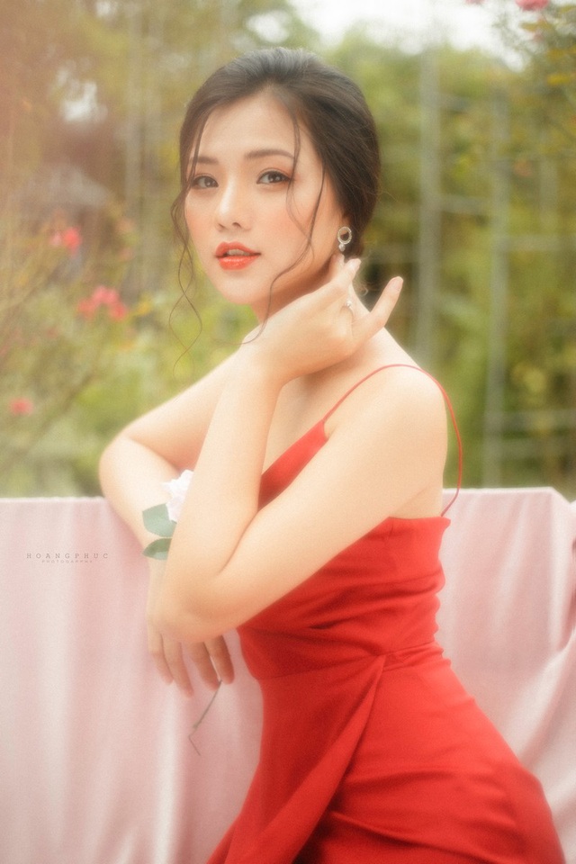 Nàng thơ Hà thành “đốn tim” người đối diện từ ánh nhìn đầu tiên - Ảnh 1. Nàng thơ Hà thành “đốn tim” người đối diện từ ánh nhìn đầu tiên - Ảnh 1.