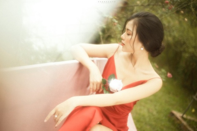 Nàng thơ Hà thành “đốn tim” người đối diện từ ánh nhìn đầu tiên - Ảnh 3. Nàng thơ Hà thành “đốn tim” người đối diện từ ánh nhìn đầu tiên - Ảnh 3.