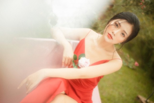 Nàng thơ Hà thành “đốn tim” người đối diện từ ánh nhìn đầu tiên - Ảnh 8. Nàng thơ Hà thành “đốn tim” người đối diện từ ánh nhìn đầu tiên - Ảnh 8.