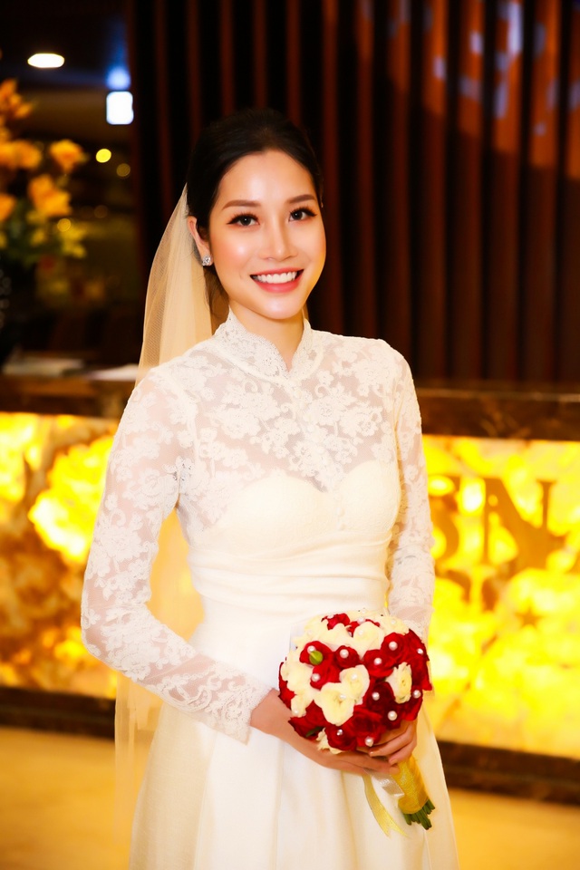 Ngọc Sơn tiết lộ về bộ ảnh cưới kỳ lạ cùng danh tính “cô dâu bí ẩn” - Ảnh 4.
