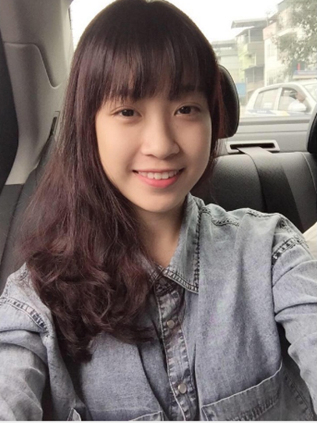 So nhan sắc mặt mộc của Hoa hậu Đỗ Mỹ Linh và Lương Thuỳ Linh - Ảnh 9. So nhan sắc mặt mộc của Hoa hậu Đỗ Mỹ Linh và Lương Thuỳ Linh - Ảnh 9.