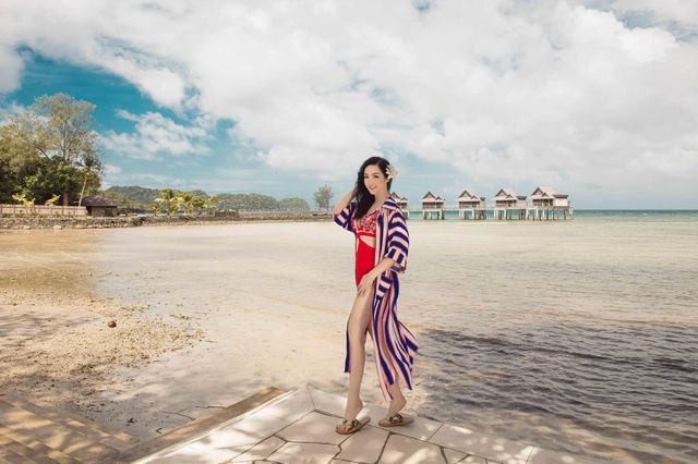 Hoa hậu Giáng My diện bikini khoe vóc dáng gợi cảm ở tuổi U50 - Ảnh 3. Hoa hậu Giáng My diện bikini khoe vóc dáng gợi cảm ở tuổi U50 - Ảnh 3.
