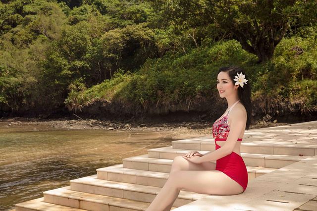 Hoa hậu Giáng My diện bikini khoe vóc dáng gợi cảm ở tuổi U50 - Ảnh 4. Hoa hậu Giáng My diện bikini khoe vóc dáng gợi cảm ở tuổi U50 - Ảnh 4.