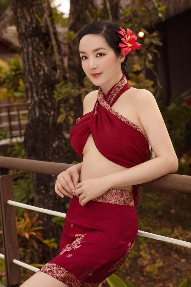 Hoa hậu Giáng My diện bikini khoe vóc dáng gợi cảm ở tuổi U50 - Ảnh 5. Hoa hậu Giáng My diện bikini khoe vóc dáng gợi cảm ở tuổi U50 - Ảnh 5.