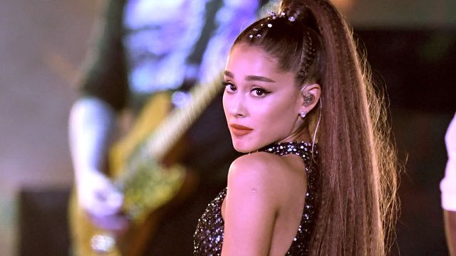 Nữ ca sĩ Ariana Grande trầm cảm ở tuổi 26 sau khi kiếm bộn tiền trong năm 2019 - Ảnh 3. Nữ ca sĩ Ariana Grande trầm cảm ở tuổi 26 sau khi kiếm bộn tiền trong năm 2019 - Ảnh 3.