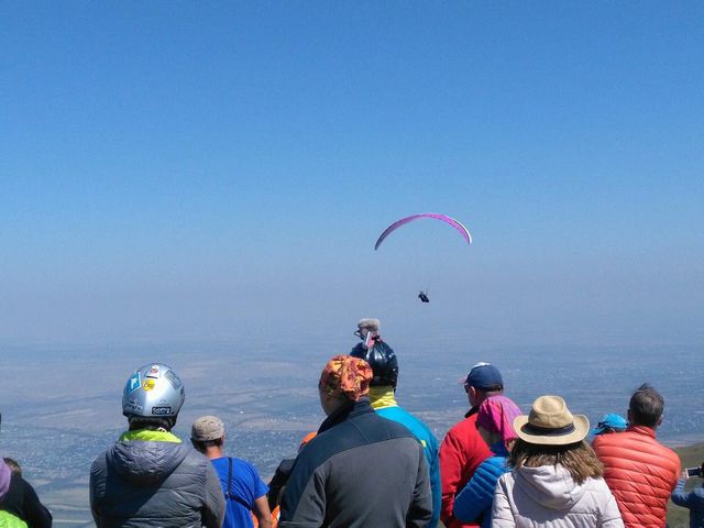 Chàng trai 9X Việt vô địch giải Dù lượn CIS mở rộng 2019 tại Kazakhstan - Ảnh 2.
