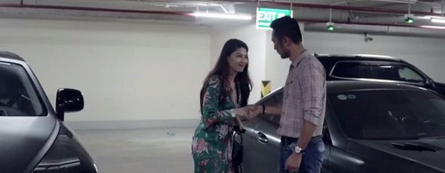 BTV Ngọc Trinh lên tiếng trước tin đồn sở hữu nhiều siêu xe - Ảnh 1. BTV Ngọc Trinh lên tiếng trước tin đồn sở hữu nhiều siêu xe - Ảnh 1.