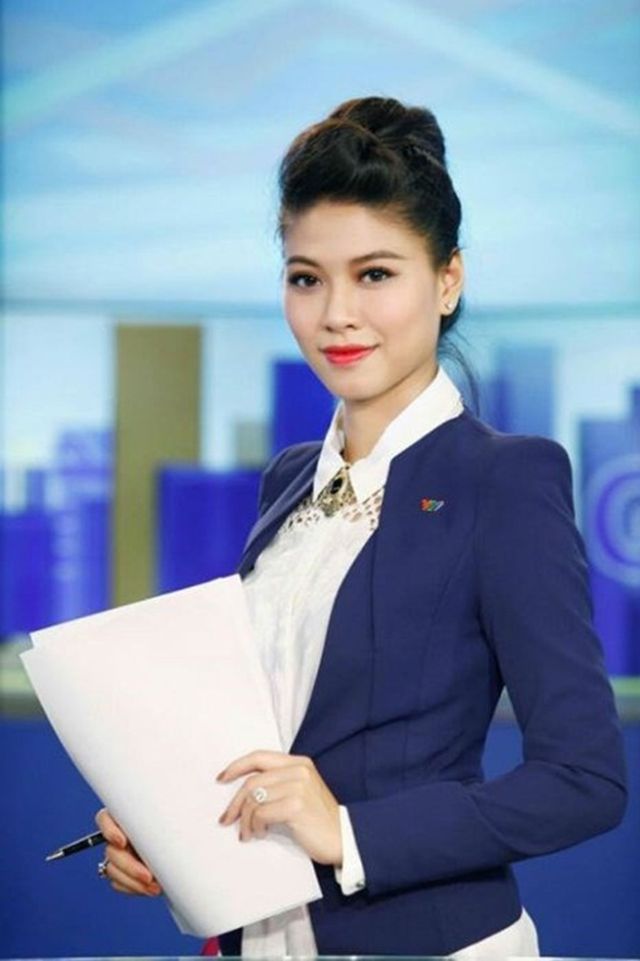 BTV Ngọc Trinh lên tiếng trước tin đồn sở hữu nhiều siêu xe - Ảnh 3. BTV Ngọc Trinh lên tiếng trước tin đồn sở hữu nhiều siêu xe - Ảnh 3.