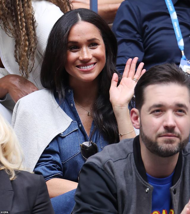 Meghan Markle đi xem Serena Williams thi đấu tennis - Ảnh 7. Meghan Markle đi xem Serena Williams thi đấu tennis - Ảnh 7.