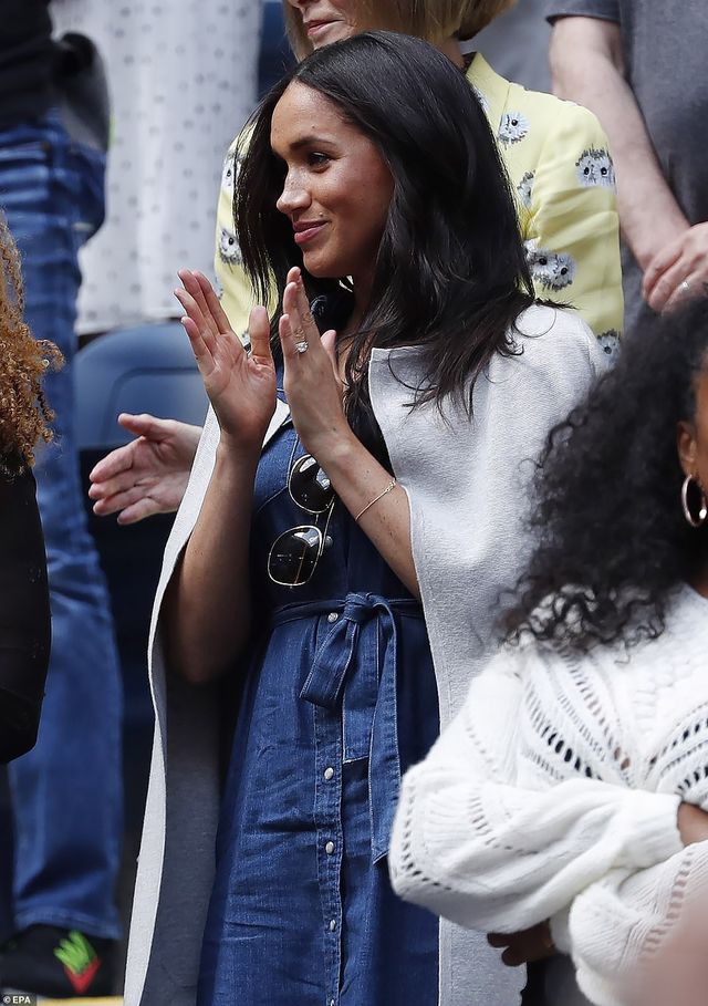 Meghan Markle đi xem Serena Williams thi đấu tennis - Ảnh 9. Meghan Markle đi xem Serena Williams thi đấu tennis - Ảnh 9.