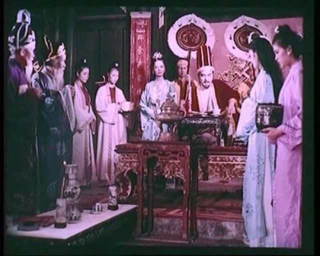 NSND Thu Hà: “Tôi khóc không kìm được khi nhớ về NSND Thế Anh” - Ảnh 2. NSND Thu Hà: “Tôi khóc không kìm được khi nhớ về NSND Thế Anh” - Ảnh 2.