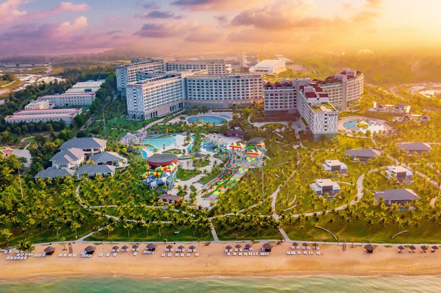 Vinpearl Phú Quốc đăng cai Gala trao giải “Oscar du lịch thế giới” 2019 - Ảnh 5. Vinpearl Phú Quốc đăng cai Gala trao giải “Oscar du lịch thế giới” 2019 - Ảnh 5.