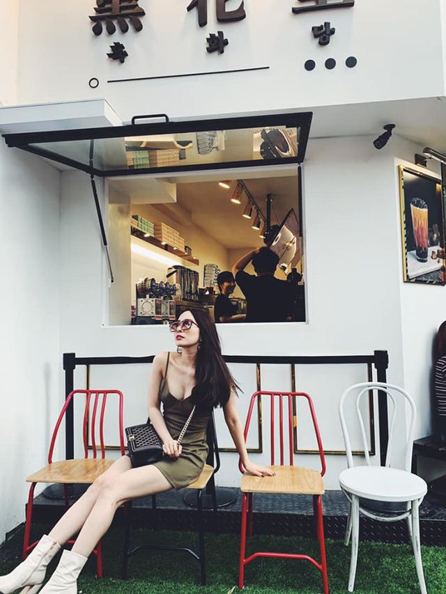 Quỳnh Nga: “Đừng “ngu dại” vì một người đàn ông có nhiều phụ nữ khác đang “ngu” cùng mình” - Ảnh 6. Quỳnh Nga: “Đừng “ngu dại” vì một người đàn ông có nhiều phụ nữ khác đang “ngu” cùng mình” - Ảnh 6.