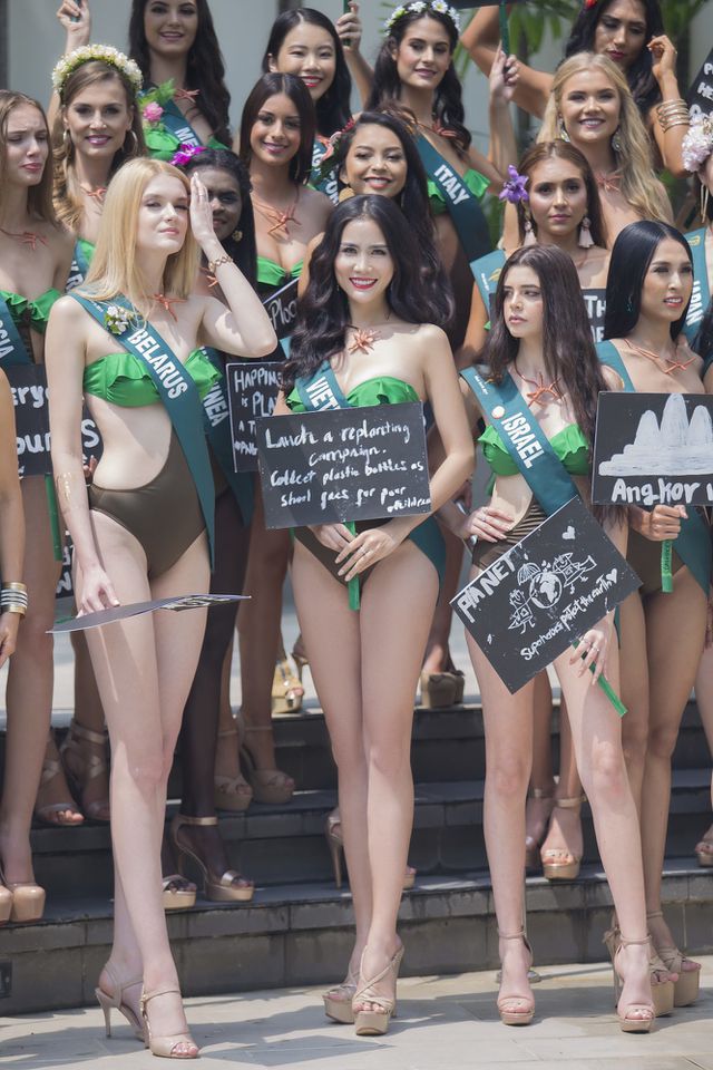 Hoàng Hạnh diện bikini khoe dáng tại Hoa hậu Trái đất 2019 - Ảnh 2. Hoàng Hạnh diện bikini khoe dáng tại Hoa hậu Trái đất 2019 - Ảnh 2.