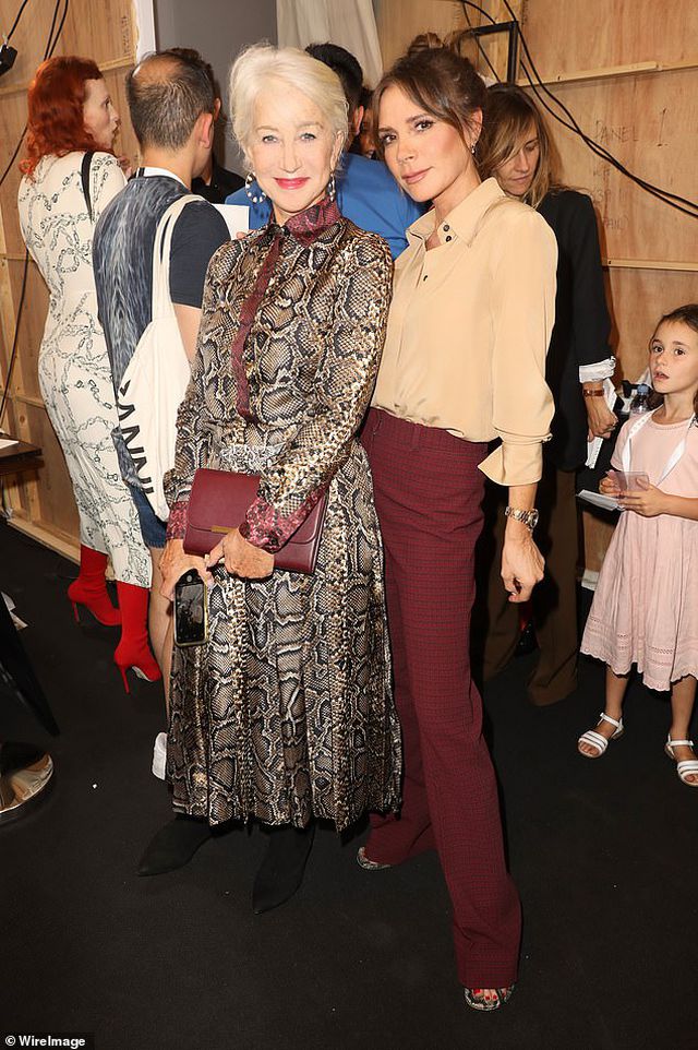 Helen Mirren hết lời khen ngợi Victoria Beckham - Ảnh 2. Helen Mirren hết lời khen ngợi Victoria Beckham - Ảnh 2.