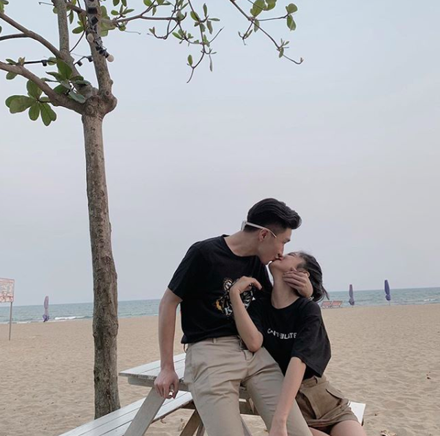Một tháng sau tin đồn với Huyme, hot girl Instagram Việt công khai tình mới - Ảnh 2. Một tháng sau tin đồn với Huyme, hot girl Instagram Việt công khai tình mới - Ảnh 2.