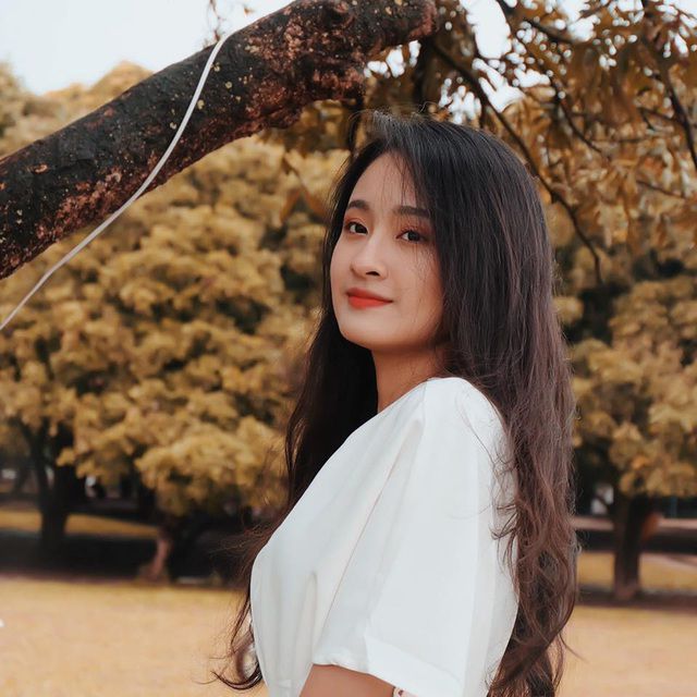 Những hot girl bất ngờ nổi tiếng, gây chú ý trong tháng 9 - Ảnh 4. Những hot girl bất ngờ nổi tiếng, gây chú ý trong tháng 9 - Ảnh 4.