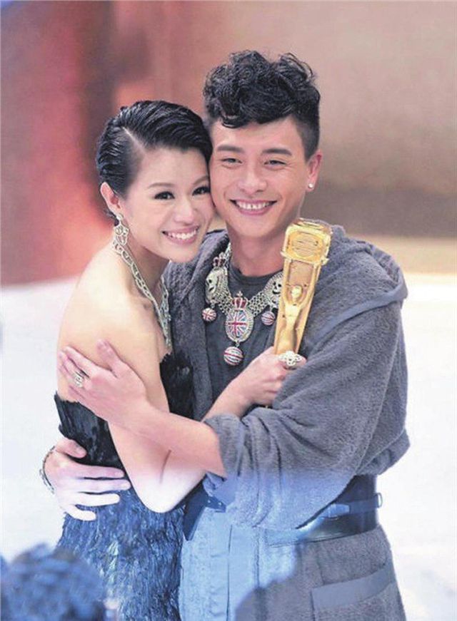 Hồ Hạnh Nhi: Hạnh phúc trọn vẹn sau 8 năm yêu đương sóng gió với Huỳnh Tông Trạch - Ảnh 1.