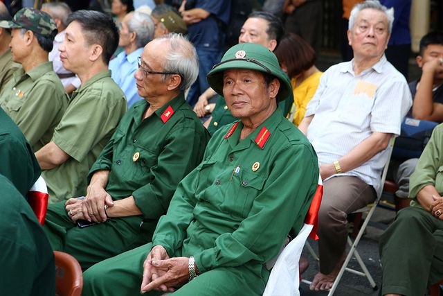 Hoạt cảnh chân thực về cuộc chiến đấu 60 ngày đêm trên đường phố Hà Nội - Ảnh 5. Hoạt cảnh chân thực về cuộc chiến đấu 60 ngày đêm trên đường phố Hà Nội - Ảnh 5.