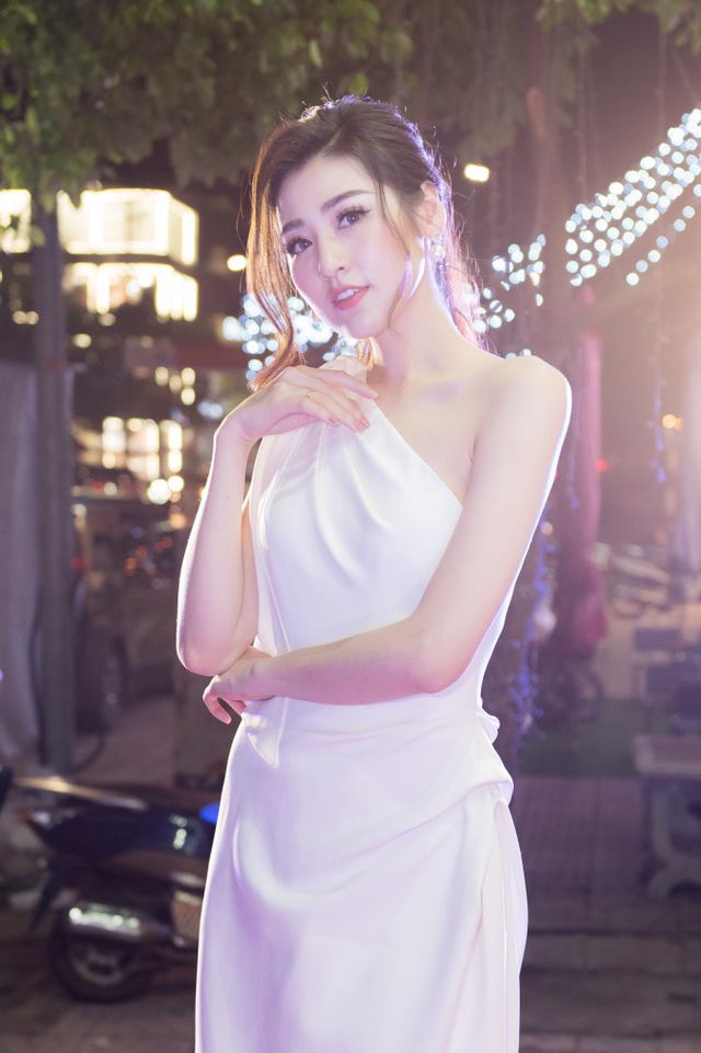 Hai “tiểu tam bị ghét nhất màn ảnh” Quỳnh Nga, Lương Thanh “đụng độ” nhau - Ảnh 10. Hai “tiểu tam bị ghét nhất màn ảnh” Quỳnh Nga, Lương Thanh “đụng độ” nhau - Ảnh 10.
