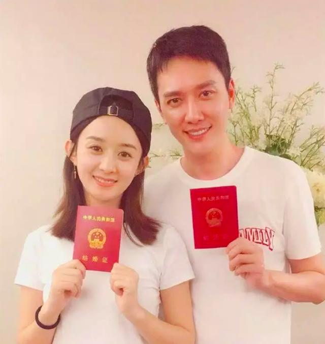 Triệu Lệ Dĩnh đẹp mặn mà sau khi làm mẹ, đánh tan tin đồn hôn nhân rạn nứt - Ảnh 4. Triệu Lệ Dĩnh đẹp mặn mà sau khi làm mẹ, đánh tan tin đồn hôn nhân rạn nứt - Ảnh 4.