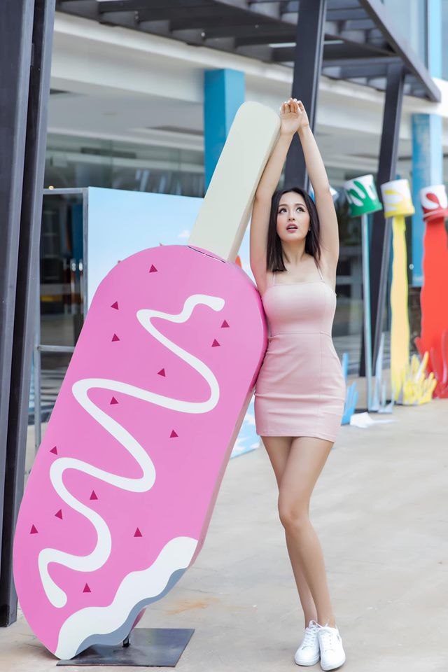 Mai Phương Thuý: “Không phải hi sinh sự nghiệp đã sớm lấy chồng sinh một bầy con” - Ảnh 13. Mai Phương Thuý: “Không phải hi sinh sự nghiệp đã sớm lấy chồng sinh một bầy con” - Ảnh 13.
