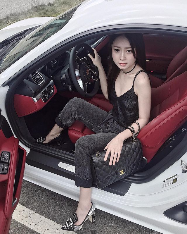 Rich kid xinh xắn chi tiền tỷ mua sắm ở Las Vegas là ai? - Ảnh 5. Rich kid xinh xắn chi tiền tỷ mua sắm ở Las Vegas là ai? - Ảnh 5.