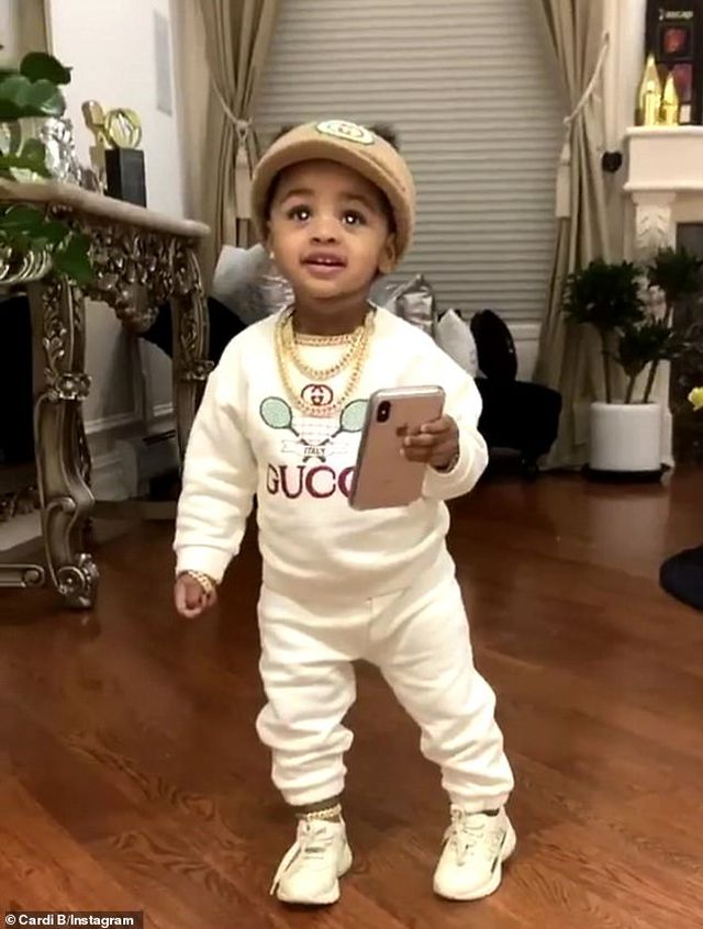 Cardi B được chồng tặng nhẫn kim cương triệu đô - Ảnh 4. Cardi B được chồng tặng nhẫn kim cương triệu đô - Ảnh 4.