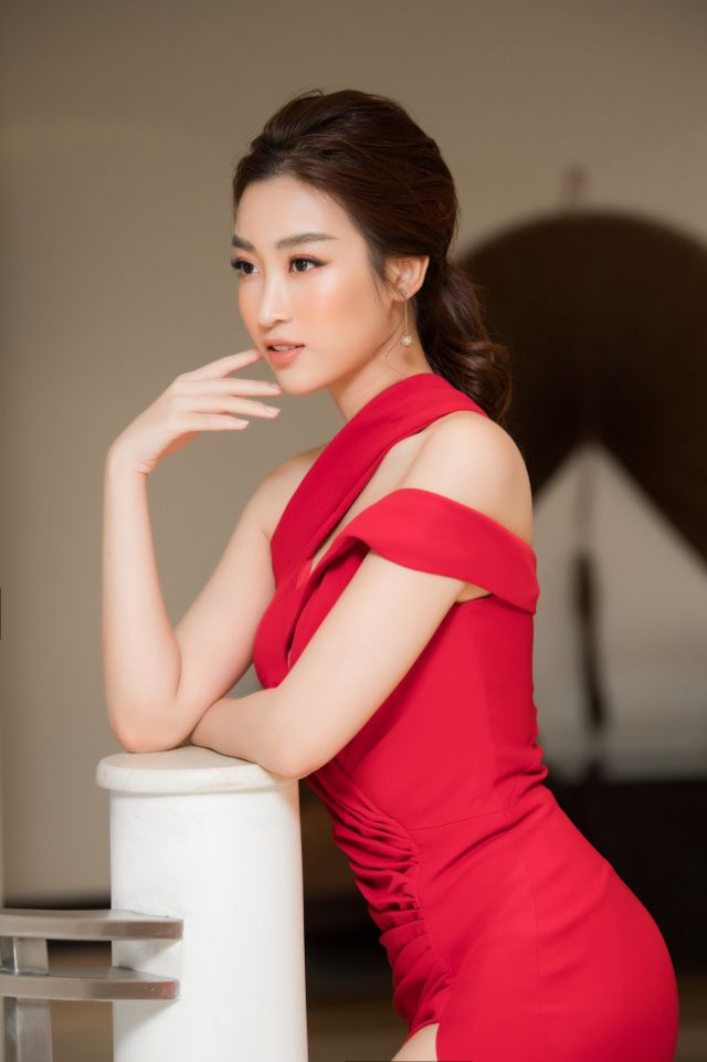 Á hậu Tường San được Đỗ Mỹ Linh, Huyền My chia sẻ trước thi Hoa hậu Quốc tế - Ảnh 3. Á hậu Tường San được Đỗ Mỹ Linh, Huyền My chia sẻ trước thi Hoa hậu Quốc tế - Ảnh 3.