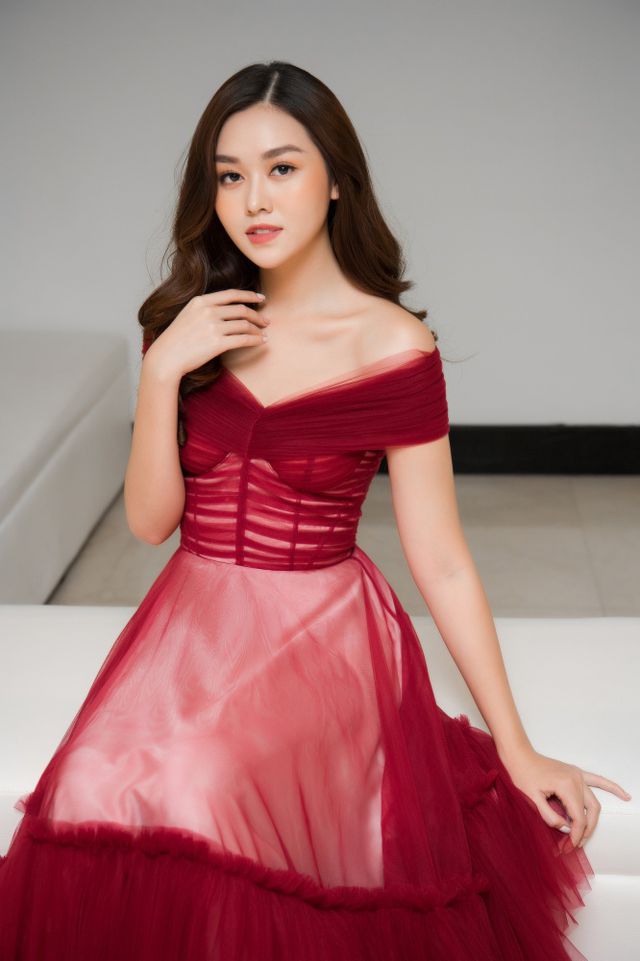 Á hậu Tường San được Đỗ Mỹ Linh, Huyền My chia sẻ trước thi Hoa hậu Quốc tế - Ảnh 10. Á hậu Tường San được Đỗ Mỹ Linh, Huyền My chia sẻ trước thi Hoa hậu Quốc tế - Ảnh 10.
