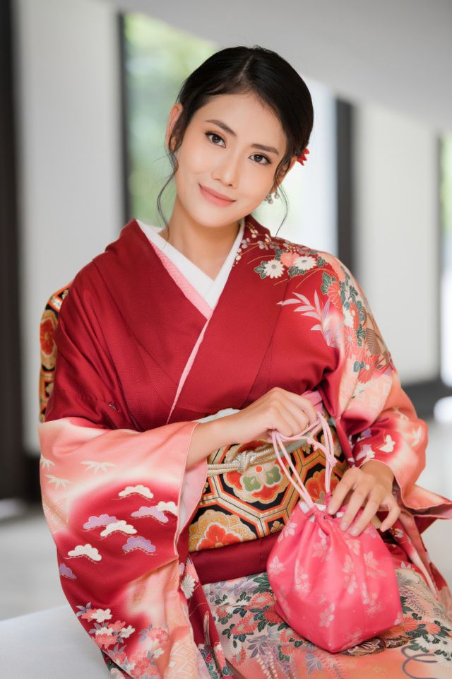 Á hậu Tường San được Đỗ Mỹ Linh, Huyền My chia sẻ trước thi Hoa hậu Quốc tế - Ảnh 14. Á hậu Tường San được Đỗ Mỹ Linh, Huyền My chia sẻ trước thi Hoa hậu Quốc tế - Ảnh 14.