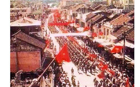 Khát vọng Hà Nội, khát vọng hòa bình - Ảnh 1. Khát vọng Hà Nội, khát vọng hòa bình - Ảnh 1.