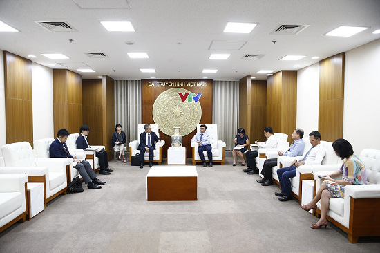 Tổng Giám đốc tiếp tân Đại sứ đặc mệnh toàn quyền Nhật Bản tại Việt Nam - Ảnh 1. Tổng Giám đốc tiếp tân Đại sứ đặc mệnh toàn quyền Nhật Bản tại Việt Nam - Ảnh 1.