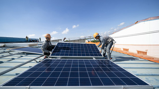 Bộ Công Thương lập 3 đoàn kiểm tra các dự án điện mặt trời - Ảnh 1.